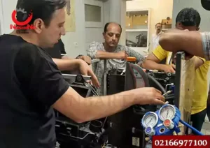 عکسی از دوره آموزش شارژ کولر خودرو نشان برتر