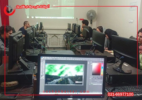 تصویری از صفحه مانیوتر در دوره آموزش ICDL آموزشگاه ICDL نشان برتر